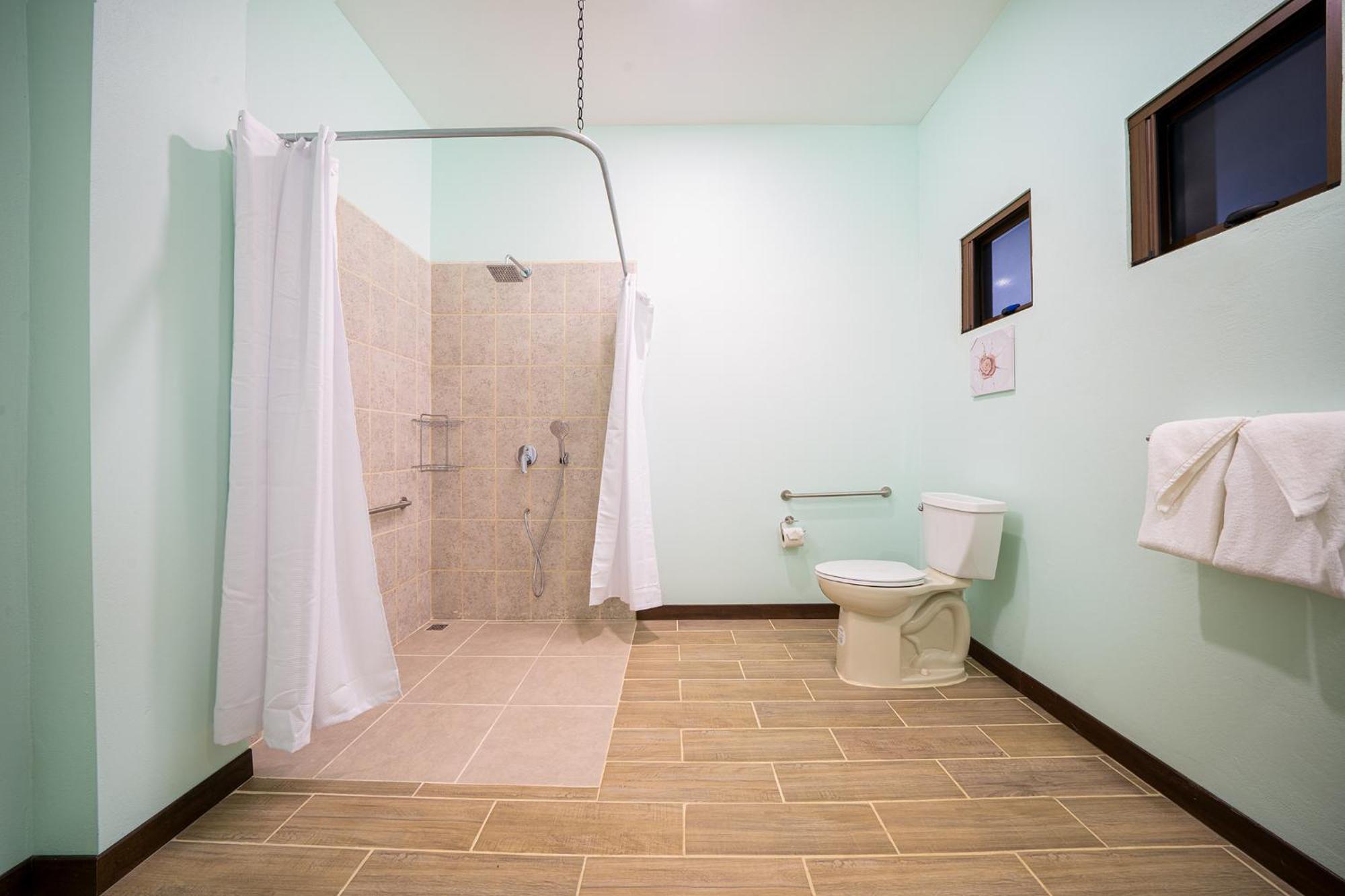 Bungalows Beachfront Hotel Пунта-Ува Экстерьер фото